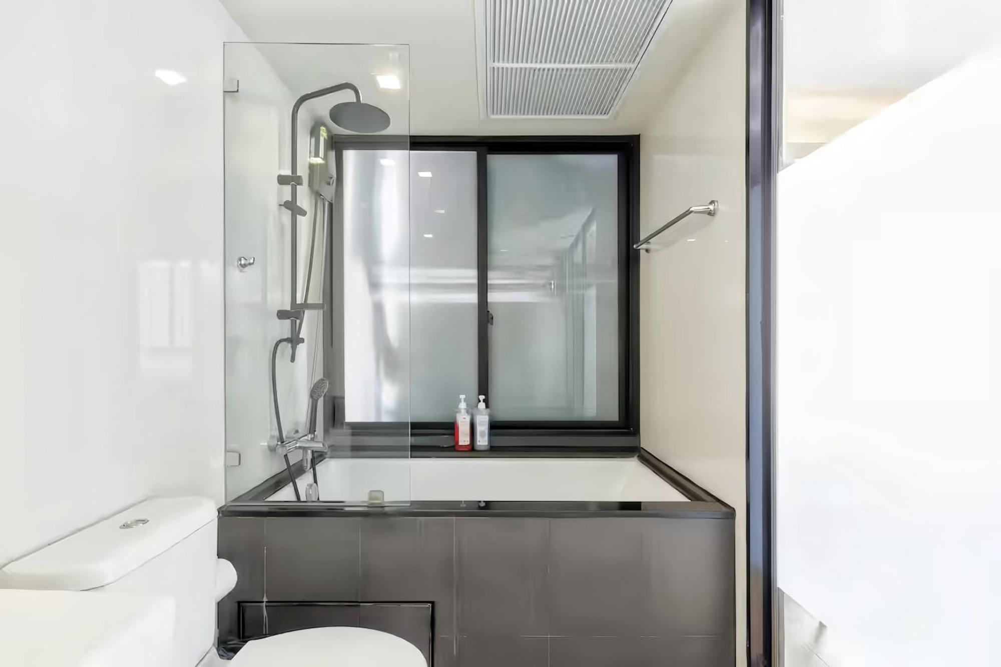Circle S Sukhumvit 12 Căn hộ *